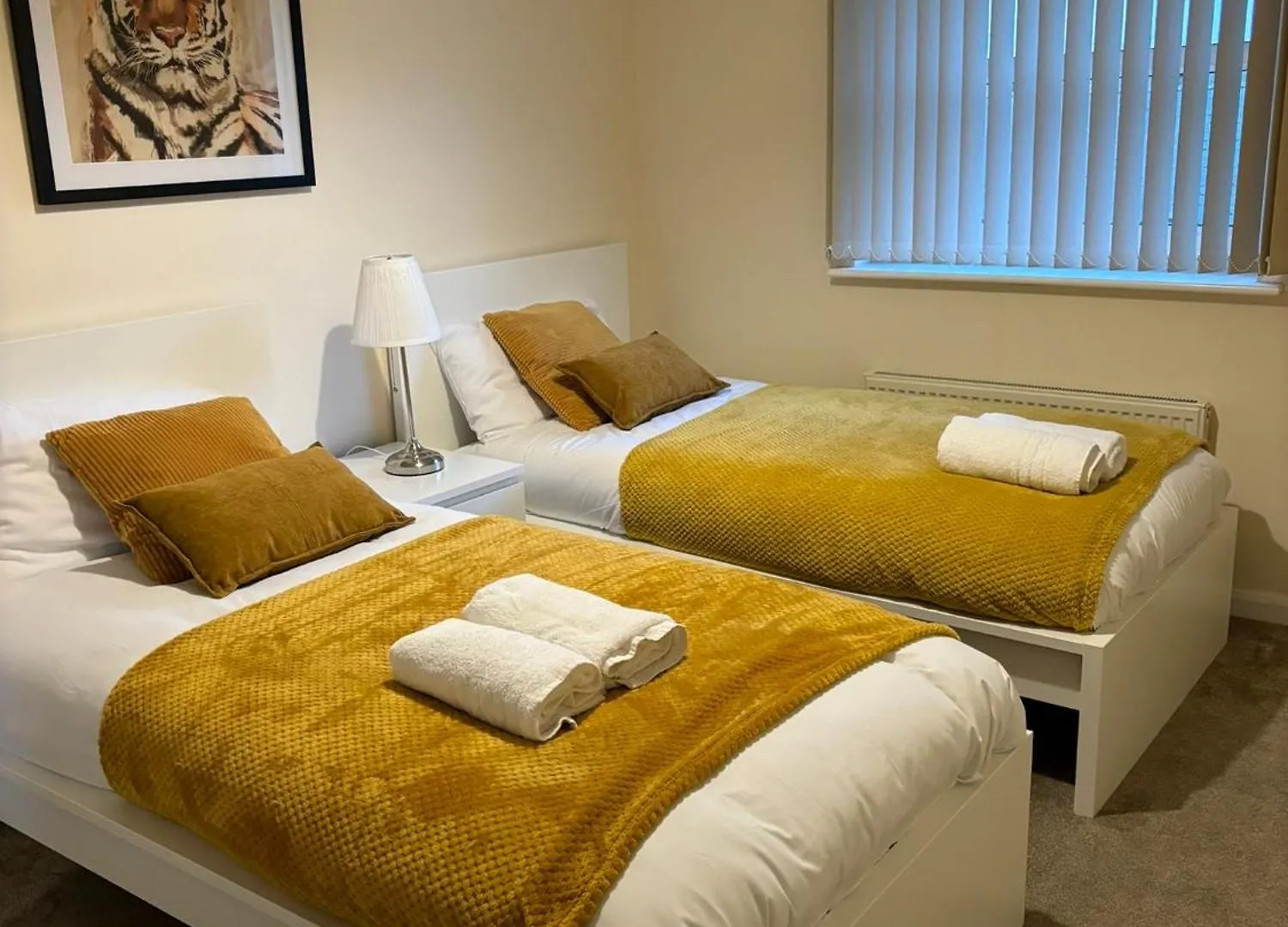 Apartment Birmingham Business Hub: Spacious 2-Bedroom Near NEC & City Centre
